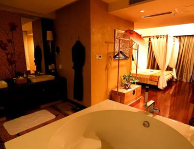 北京顺义区养生会所的黄昏恋：当爱情遇上八十岁